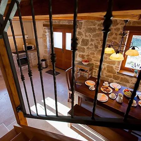 Sunny House