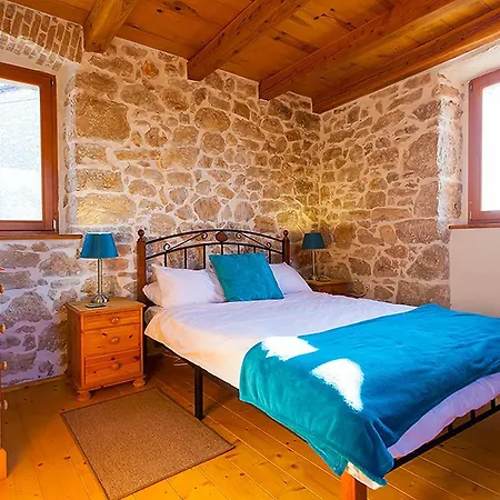 Feriehus Sunny House Dračevac