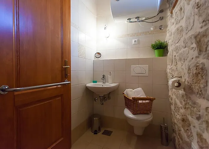 Sunny House Casa vacanze Dračevac