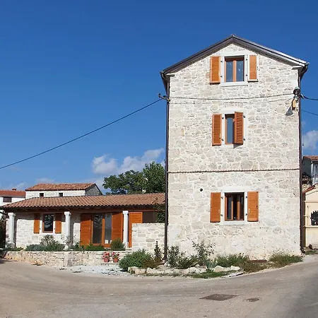 Sunny House *