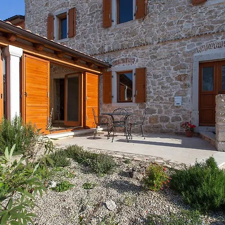 Sunny House Holiday home Dracevac
